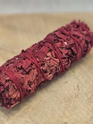 Dragon blood salie smudge stick
