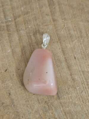 Roze andes opaal hanger