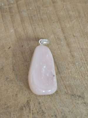 Roze andes opaal hanger