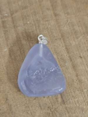 Chalcedoon hanger
