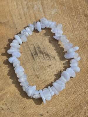 Blue lace armband