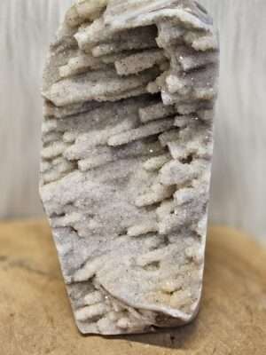 Amethist Uruguay cut base