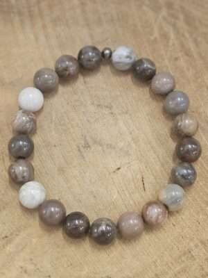 Versteend hout armband