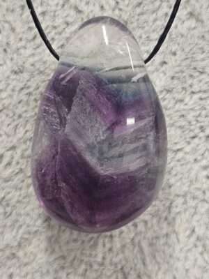 Fluoriet hanger
